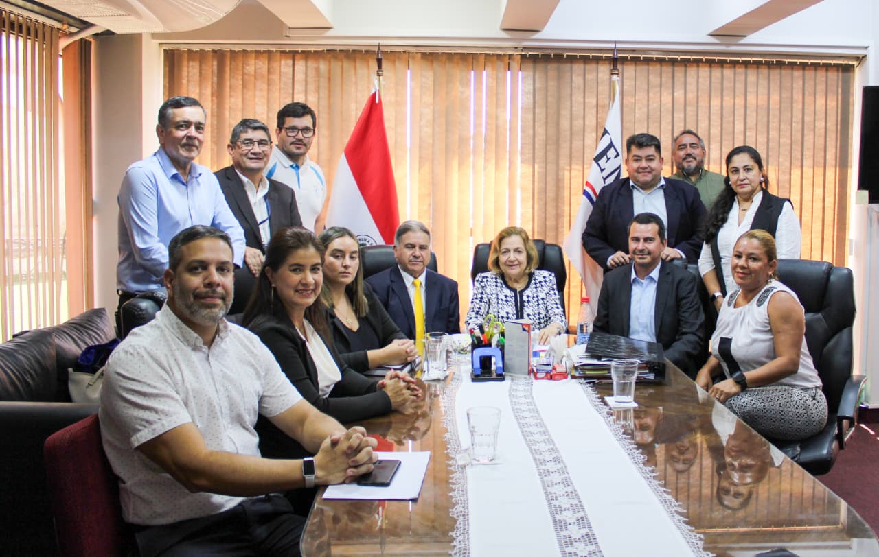 Reunión institucional entre la Presidencia del JEM y la Comisión Directiva del SIFUJEM